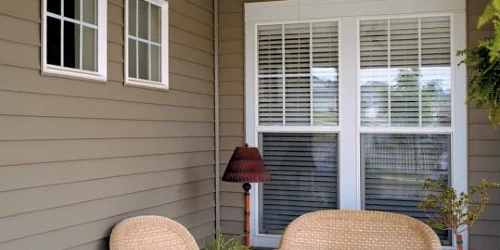 Freshly installed vinyl siding on your home